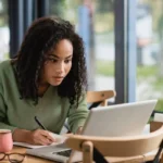 SEO de Voz: Preparando Sua Loja para Assistentes